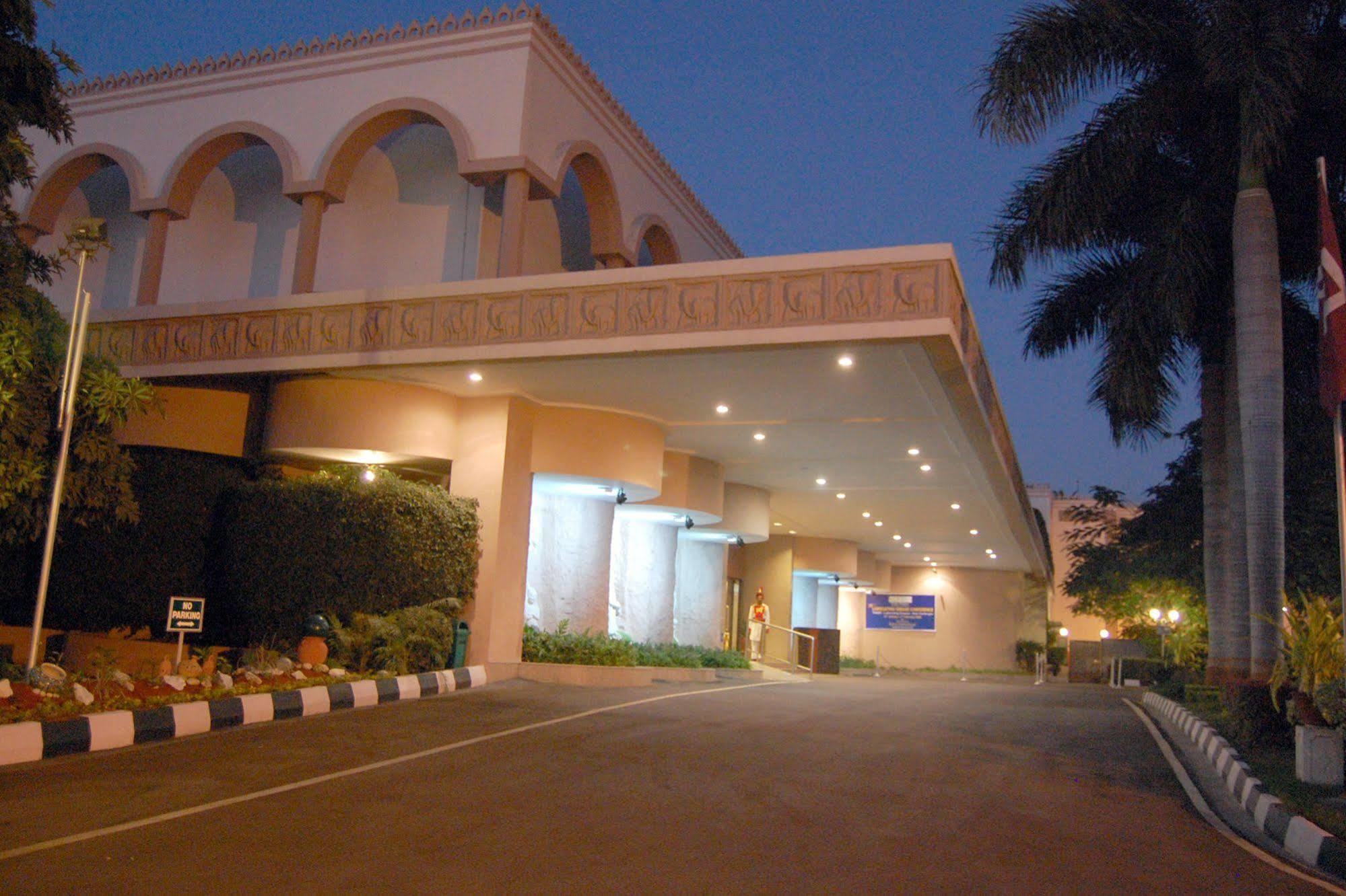 Welcomhotel By Itc Hotels, Rama International, Aurangabad Ngoại thất bức ảnh